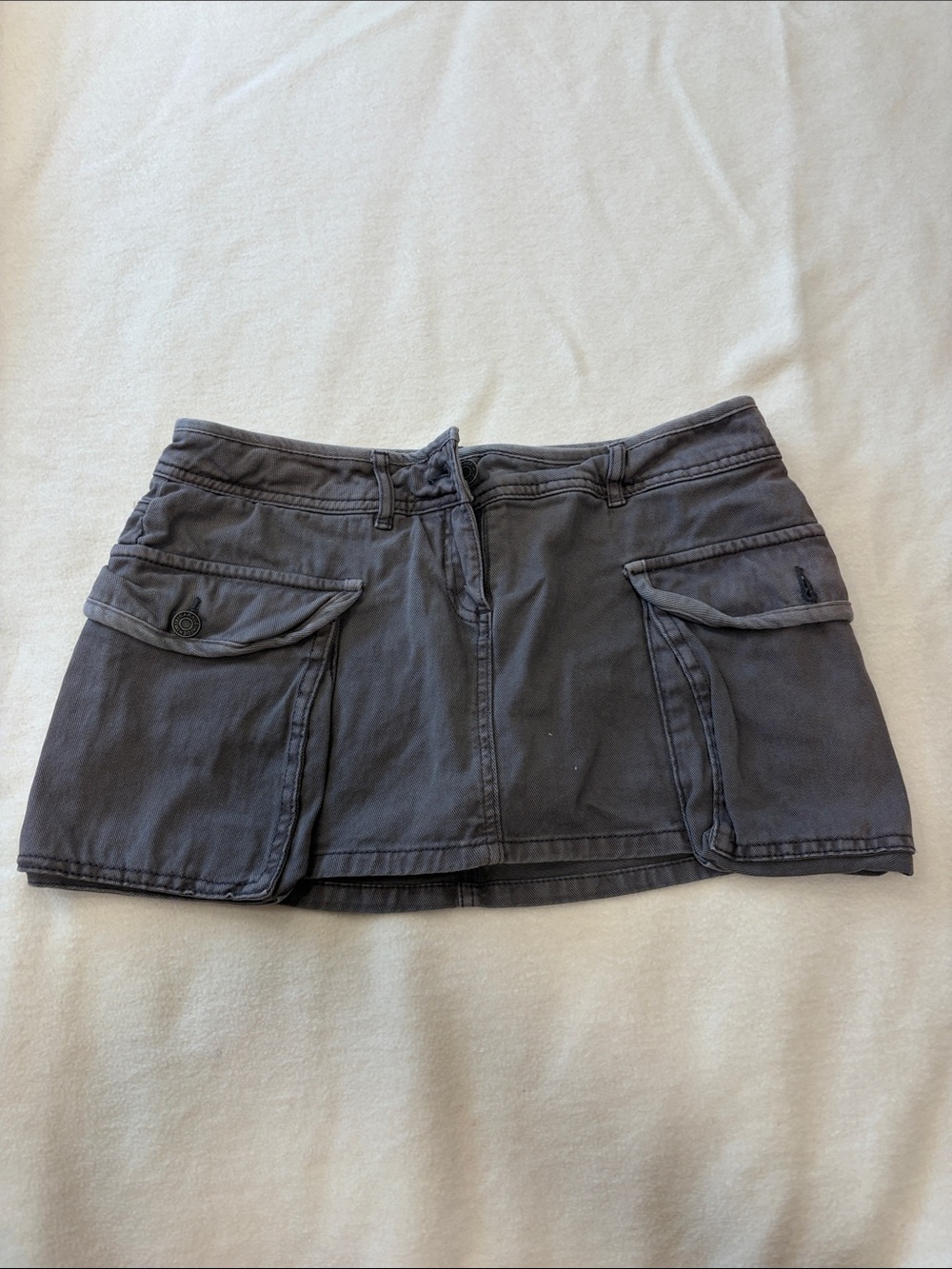 CUTE GARAGE MINI CARGO SKORT NEVER WORN